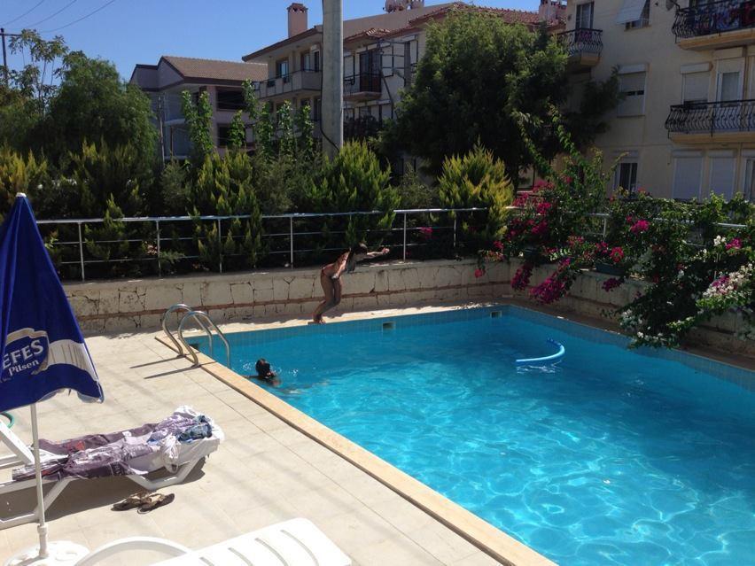 Zeytin Apart Hotel Çeşme Εξωτερικό φωτογραφία