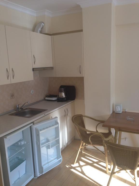 Zeytin Apart Hotel Çeşme Εξωτερικό φωτογραφία
